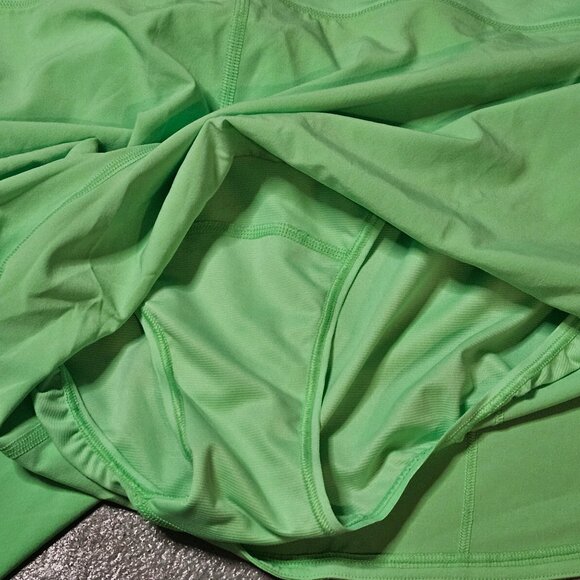 NWOT Lululemon Speed Up Shorts, High-Rise sz 14 Pistachio - Picture 6 of 7